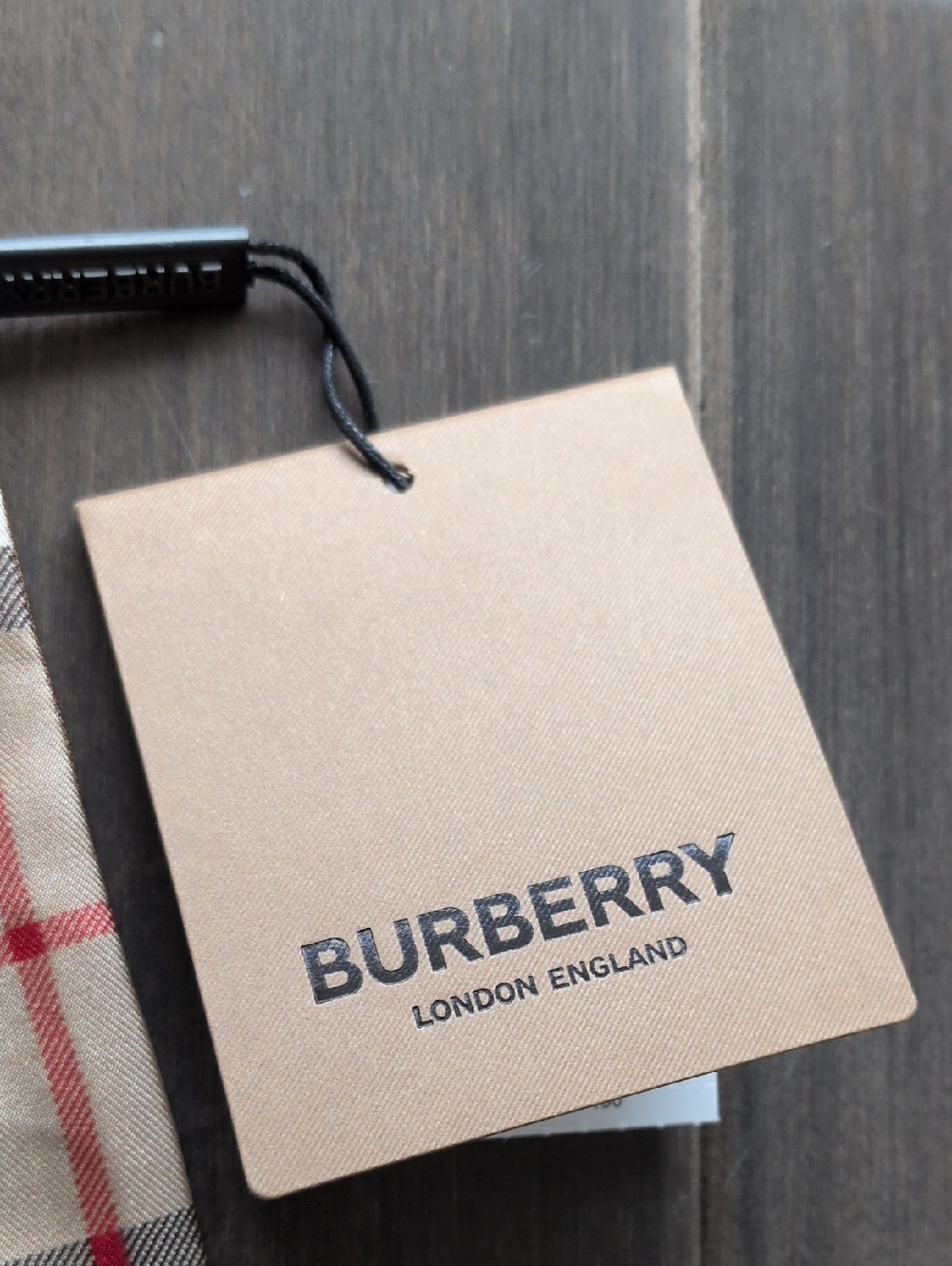 Burberry Beige Nova Check Skinny Silk Scarf with Black and Red Accents - Picture 3 of 9